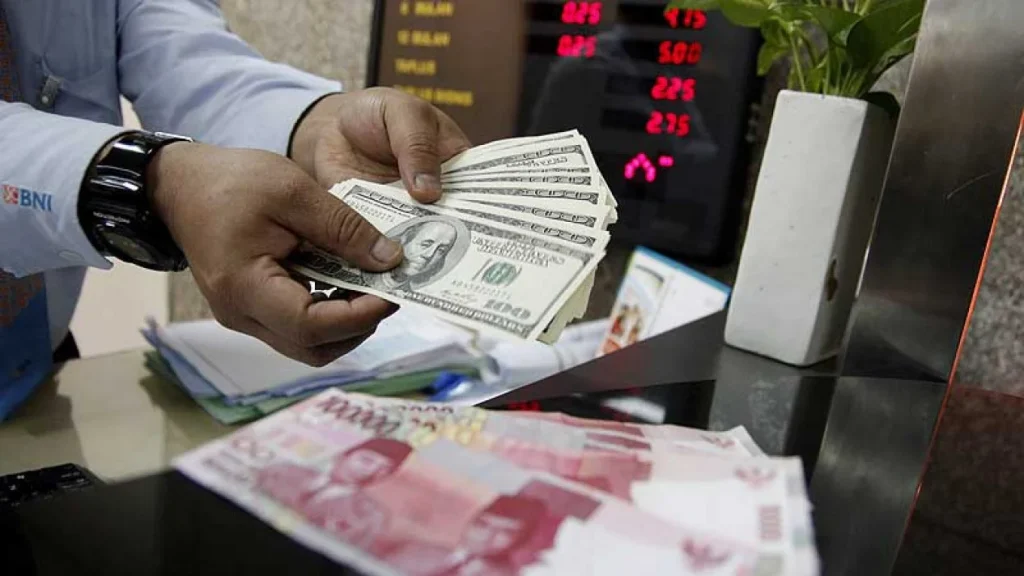209231_rupiah-anjlok_1265_711