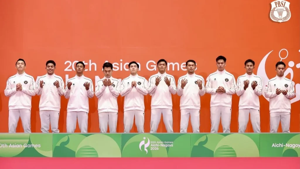 6ab74867eb181-tim-bulutangkis-beregu-putra-indonesia-meraih-emas-pertama-di-asian-games-2026_gemini_1265_711