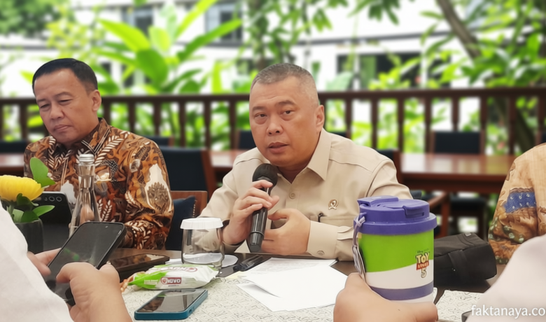 Meeting Results: Menhub Dudy: Potongan Komisi 8 Persen Ojol Berlaku 1 Juli 2026