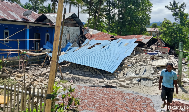 Key Issue: Sulteng Tetapkan Status Tanggap Darurat Gempa Bumi