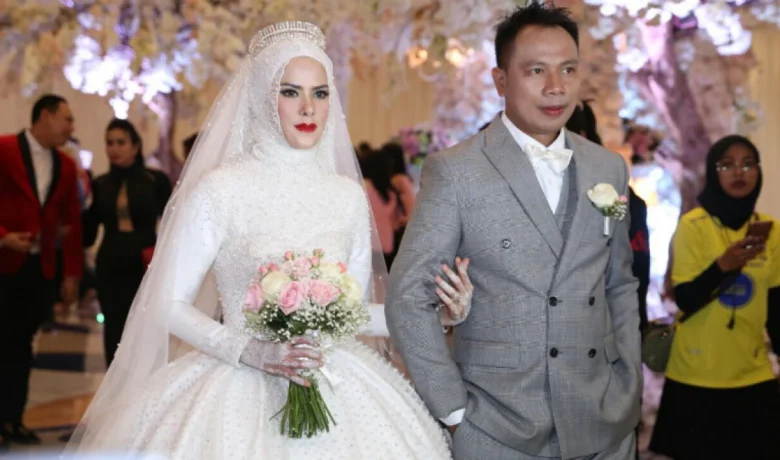 Visit Agenda: Apa Kabar Angel Lelga? Mantan Istri Vicky Prasetyo yang Dulu Gelar Pernikahan Mewah, Begini Kehidupannya Sekarang