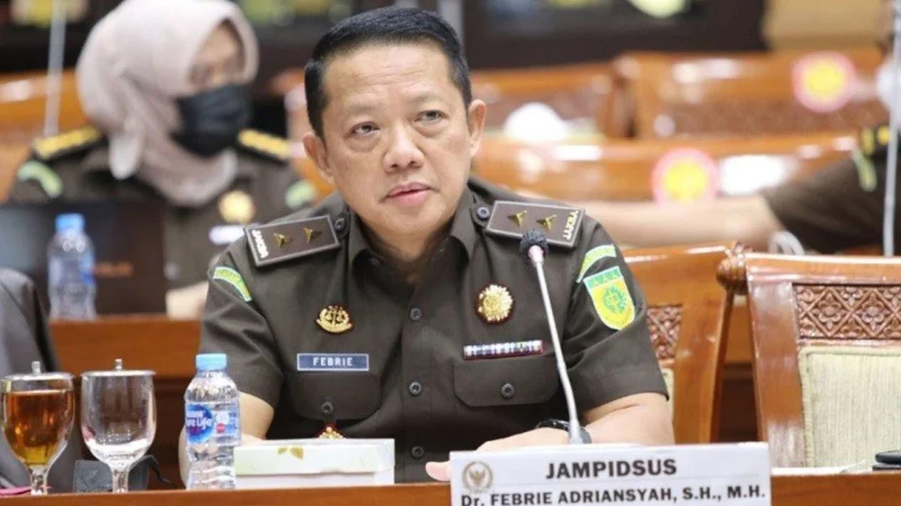 Penyidik Kejagung Didorong Ungkap Konstruksi Perkara Secara Transparan di Kasus Eks Jampidsus