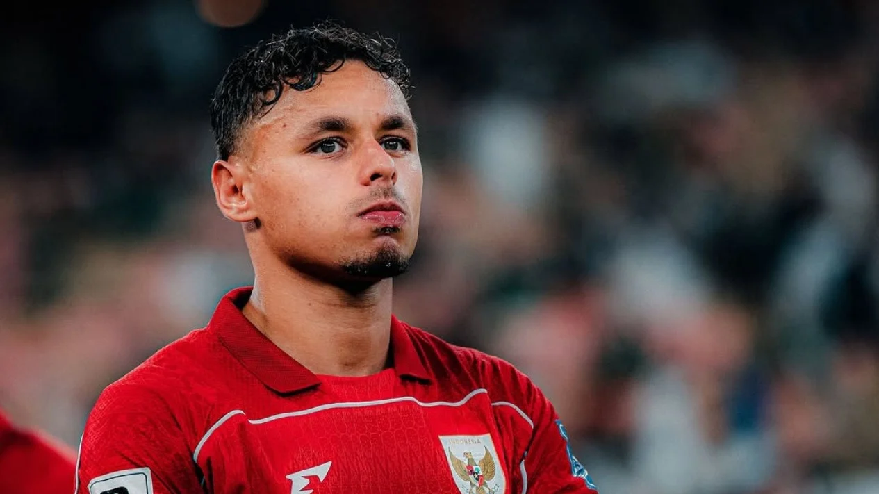 Important Visit: Go Ahead Eagles Rekrut Eks Manchester City, Posisi Dean James Terancam?