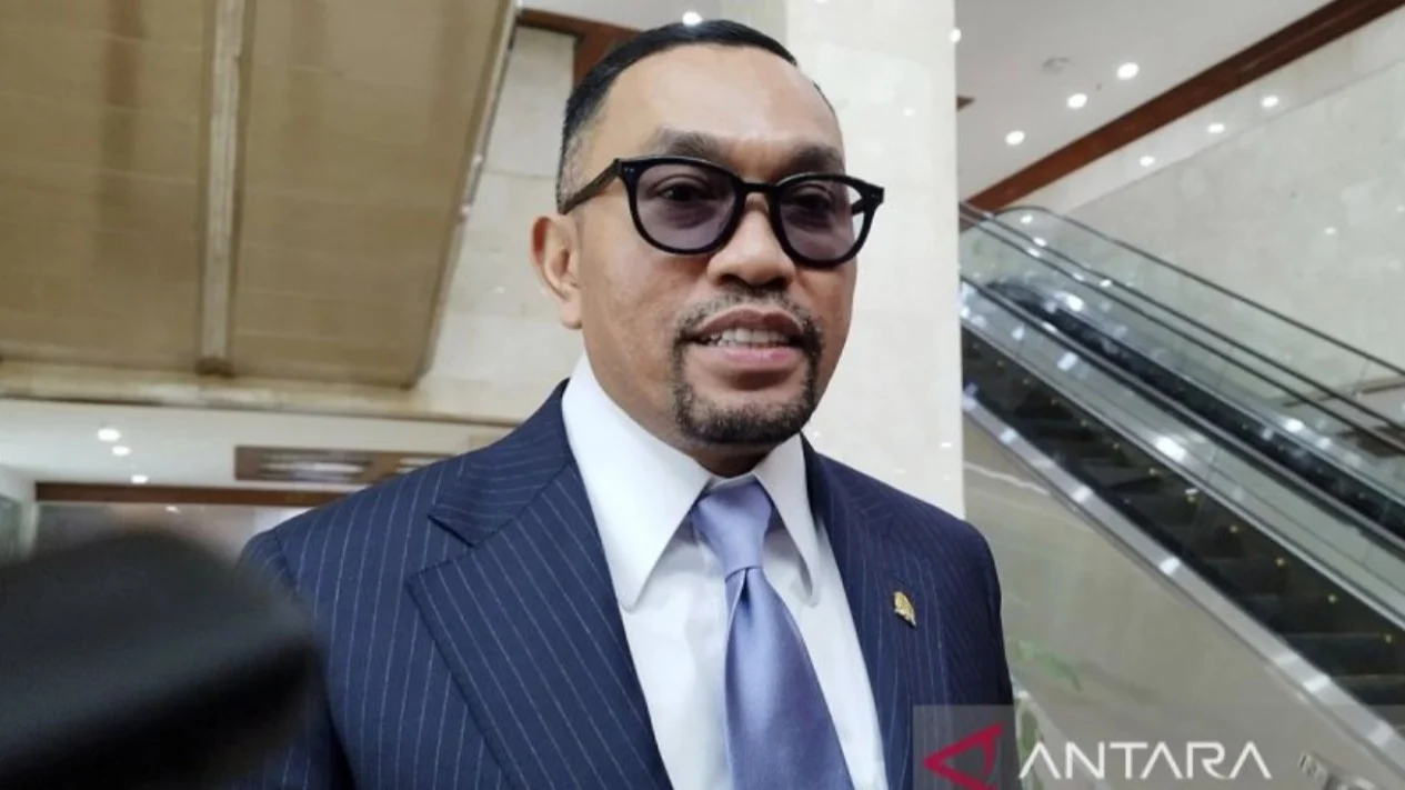Sahroni ke Hotman Paris: Saya Pastikan Presiden Tidak Berkenan Dibawa-bawa Namanya