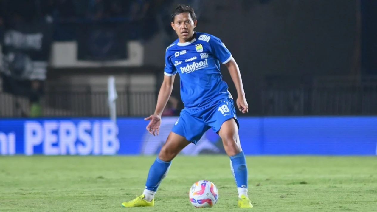 Solution For: Pemain Persib Adam Alis Singgung Statusnya di Era John Herdman, Masuk List Pemain tapi Tak Gabung TC Timnas Indonesia