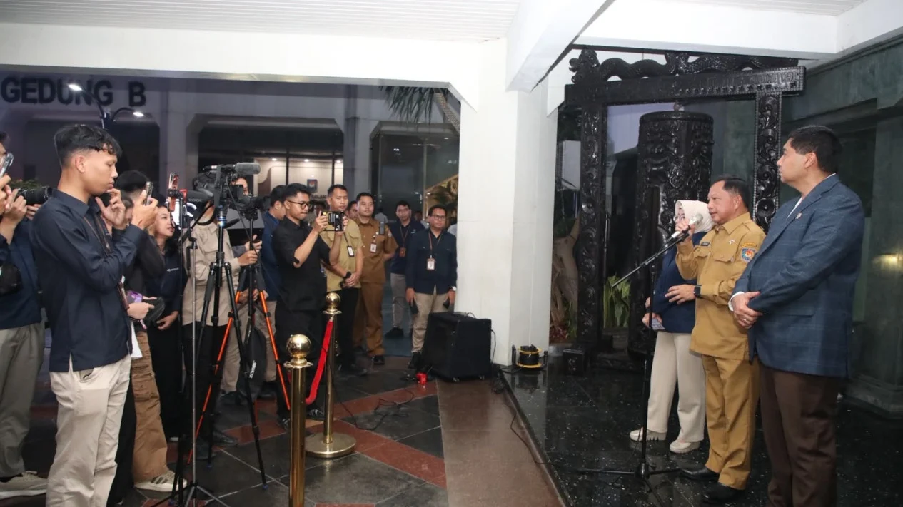 Topics Covered: Kemendagri Gaspol Percepat Bedah 400 Ribu Rumah, Pemda Diminta Ajukan Data BSPS by Name by Address