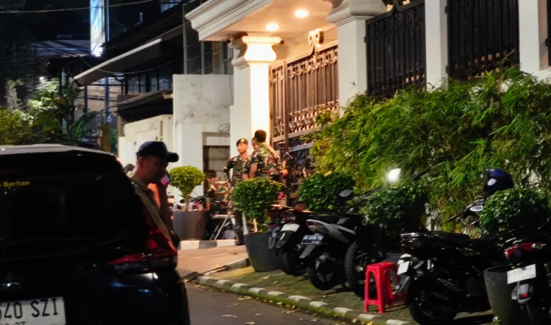 Key Issue: Kata TNI Soal Penjagaan Ketat Rumah Jampidsus Febrie Adriansyah
