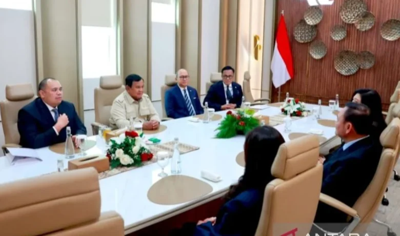 Key Discussion: Momen Prabowo Bertemu 3 Eks PM Thailand, Ini yang Dibahas