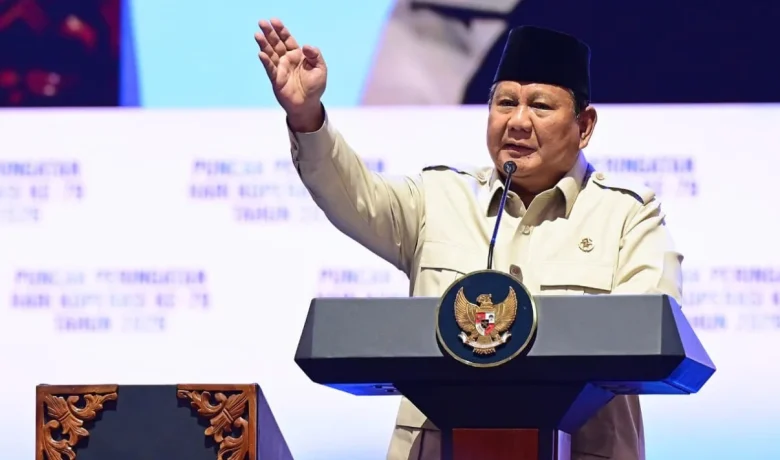 Solving Problems: Prabowo: Yang Merasa Indonesia Suram, Silakan Cari Negara Lain!
