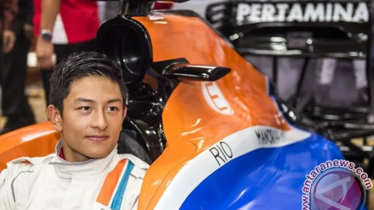 Solving Problems: Apa Kabar Rio Haryanto? Pebalap Indonesia Pertama di F1 yang Kini Jadi Pengusaha Kaya