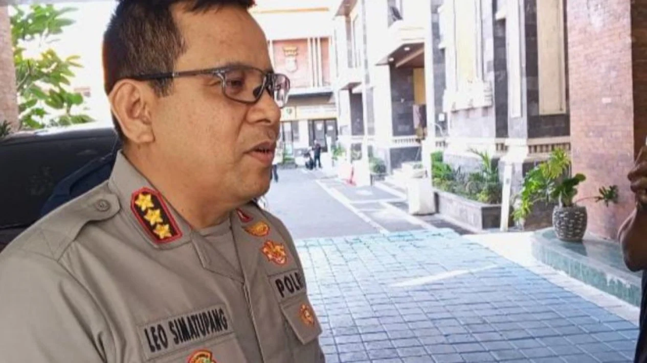 Visit Agenda: Heboh Video Viral Pria Ngaku HP Dirampas Kapolresta Denpasar, Kombes Leonardo Bongkar Kronologi Sebenarnya