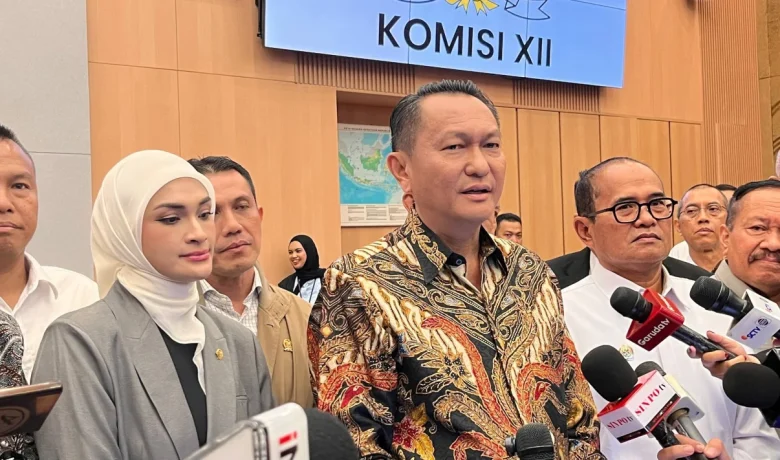 Meeting Results: Komisi XII DPR: Laporan dari Pertamina, Stok BBM Semuanya Cukup