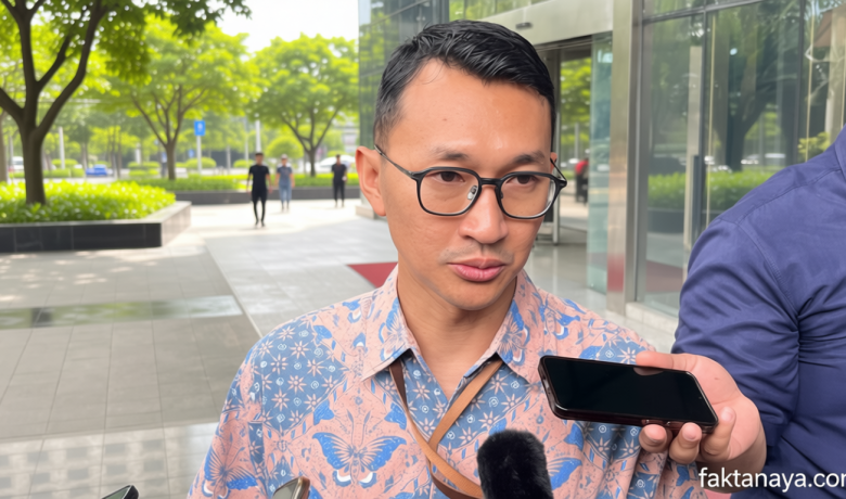 KPK Geledah Kantor Bupati Kuansing-Kantor DPRD – Dokumen dan BBE Disita