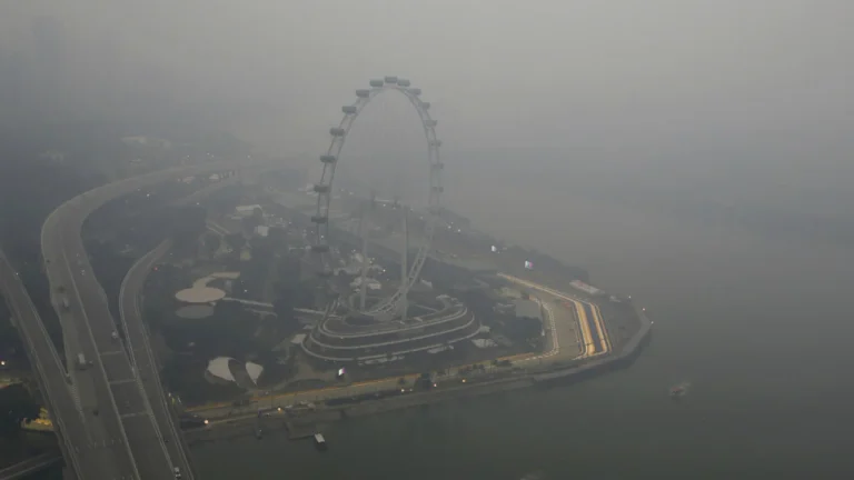 336650_singapore-f1-grand-prix_1265_711