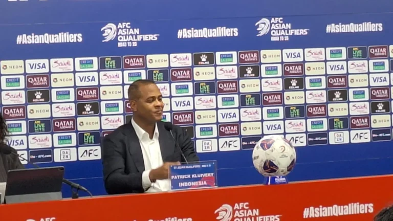 6848502603be7-pelatih-timnas-indonesia-patrick-kluivert_1265_711