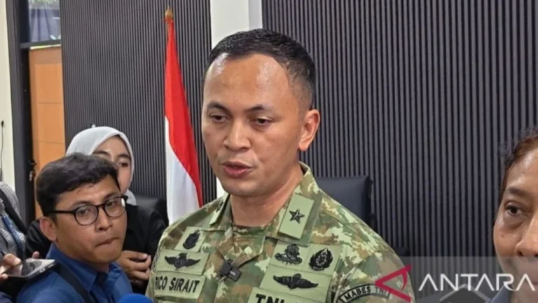 69fc44b12918a-kepala-biro-informasi-pertahanan-karo-infohan-setjen-kemenhan-ri-brigjen-tni-rico-ricardo-sirait_gemini_1265_711