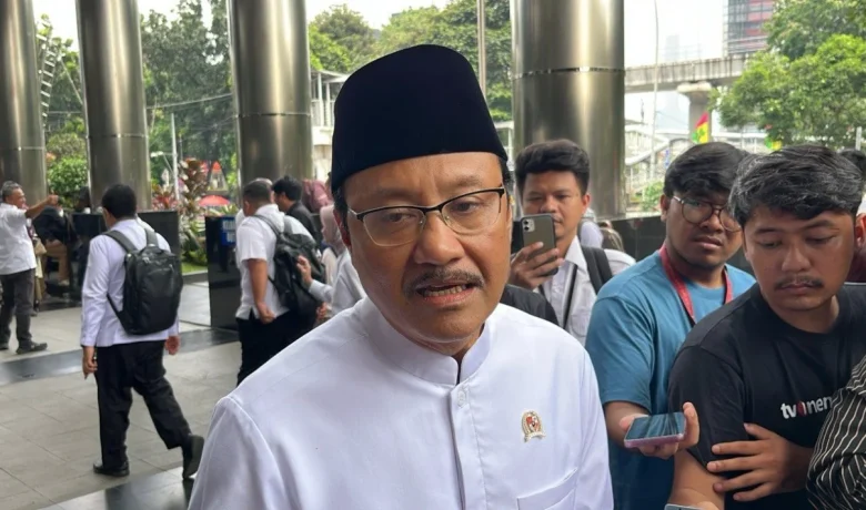 Mensos Ungkap 1,4 Juta Bansos Ditangguhkan karena Terindikasi Judi Online
