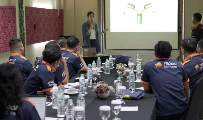 Industri Pelumas Mulai Tinggalkan Cara Lama