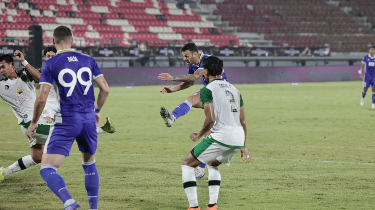 Hasil Persib Bandung Vs Persebaya di Final Piala Presiden 2026: Babak Pertama Sama Kuat