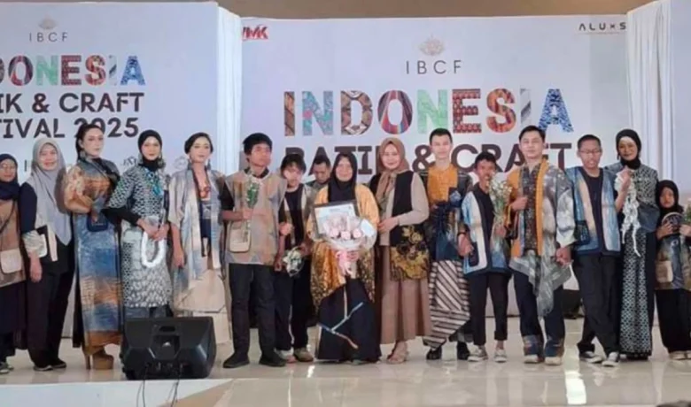 Kisah Anarita Bangun Bisnis Narita Shibori hingga Jadi UMKM Fesyen Inklusif