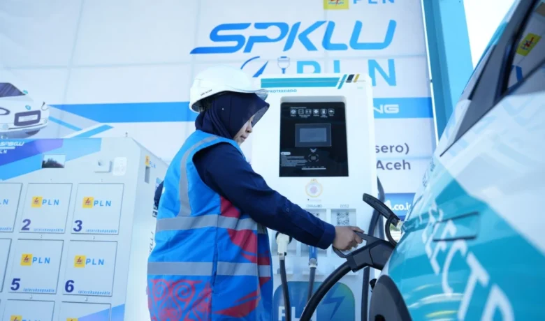 PLN Perkuat Infrastruktur EV Respons Melonjaknya Konsumsi Listrik SPKLU