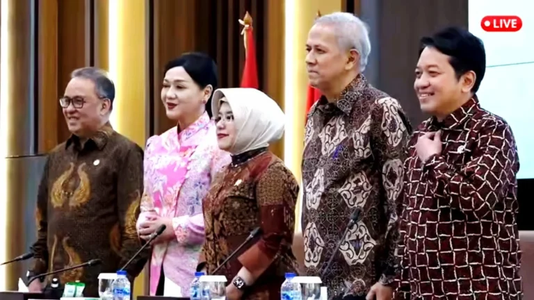 6a79b5da835af-konferensi-pers-hasil-survei-nasional-literasi-dan-inklusi-keuangan-snlik-2026_gemini_1265_711