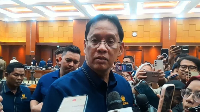 6a7c3d4669e81-menteri-keuangan-purbaya-yudhi-sadewa_gemini_1265_711-1