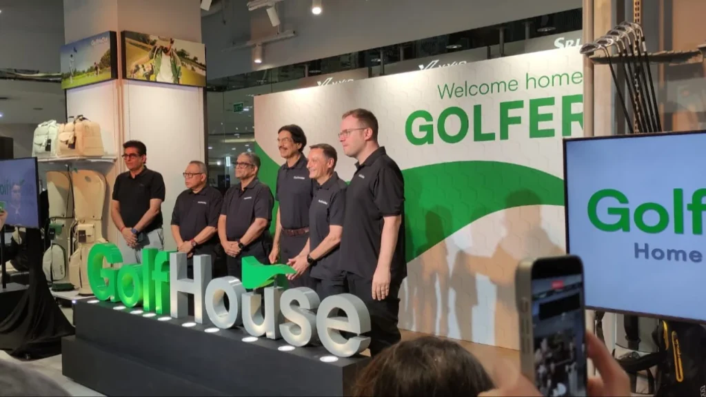 6a7c6fca2eb02-golf-house_gemini_1265_711