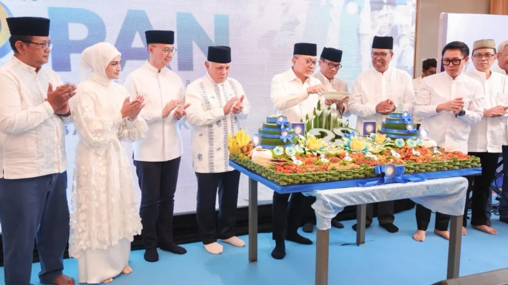 6a8af1e8003a6-jawab-keluhan-masyarakat-pan-launching-program-lapor-pan-di-momen-hut-ke-28_gemini_1265_711