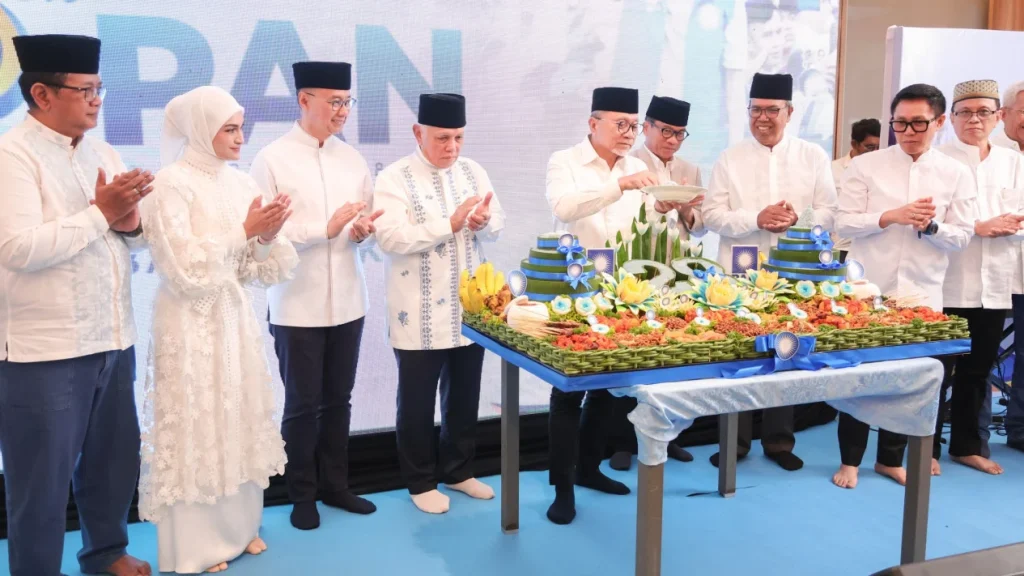 6a8af4e394b04-partai-amanat-nasional-pan-gelar-tasyakuran-hut-ke-28_gemini_1265_711
