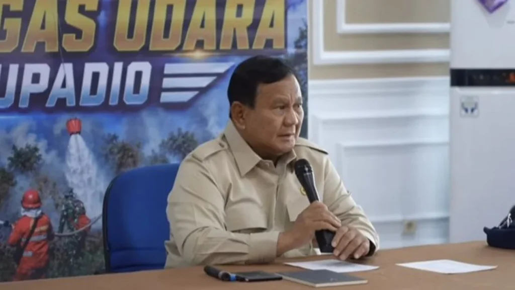 6a893fd088470-presiden-prabowo-subianto-memimpin-rapat-penanggulangan-kebakaran-hutan-di-pontianak-kalimantan-barat_gemini_1265_711