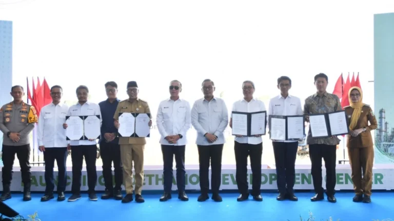 6aa7ffbf3ea14-pertamina-nre-meluncurkan-bioethanol-development-center_gemini_1265_711