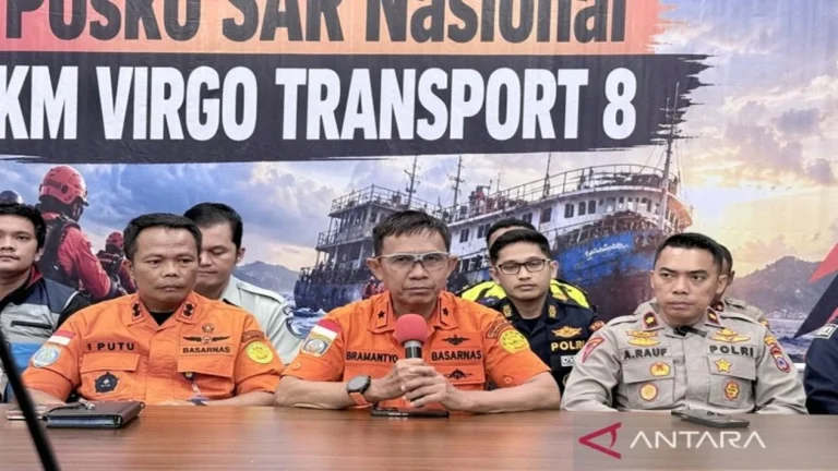 6aae8f20abe9e-direktur-operasi-basarnas-laksamana-pertama-tni-yudhi-bramantyo-nur-sasongko-tengah_gemini_1265_711
